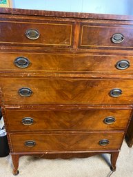Vintage Or Antique 6-drawer Dresser Or Chest Of Drawers With Decorative Inlays