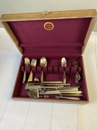 Gorgeous Set Silverplate Flatware By Holmes & Edwards In The Napoleon Pattern Plus Extra Pieces, Tray & Case