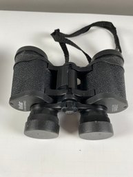 Pair Of Black Vivitar Classic Series Binoculars, Model 7 X 35 WA
