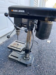 Nice Black & Decker Corded Drill Press, Tested & Working