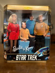 Star Trek Barbie Ken Giftset 1996 30th Anniversary Edition Dolls