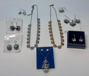 Great Assortment Of Necklaces And Earrings Sets