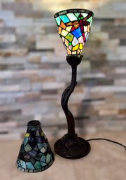 Stunning Dragonfly Tiffany Style Lamp W/ Extra Lampshade