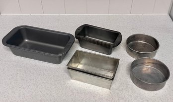 Assortment Of Aluminum Bread Baking Pans And Cake Pans  - Set Of 9