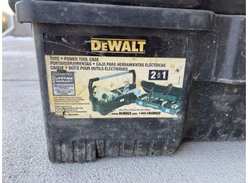 Dewalt 2-in-1 Tool Box