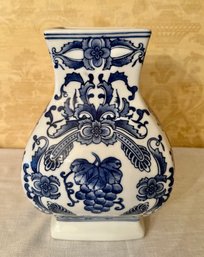 Procelain Blue And White Vase (Nantucket Home)