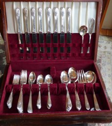 Service For 8 Of Silver Plate Flatware With 7 Serving Pieces And Storage Chest