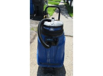 Windsor Recover 18 Commercial WET/Dry Vacuum