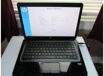 HP Laptop Notebook 2000 15.6' Display AMD E300 1.3 Ghz 4gb Ram 500gb HHD No OS