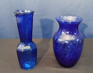 Set Of 2 Blue Glass Vase