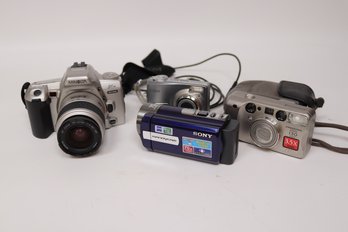 Vintage Camera Collection: Minolta Maxxum STsi, Sony Handycam DCR-SX45, Minolta Freedom Zoom 130, Kodak EasySh