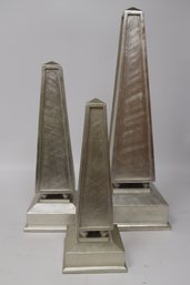 Set Of Three Neoclassical Metal Obelisks - Timeless Elegance For Home Decor