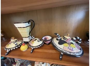 Teapots And More