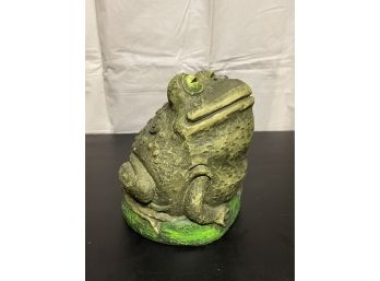 Frog Garden Statue