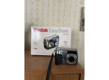Kodak EasyShare DX7440 With Box