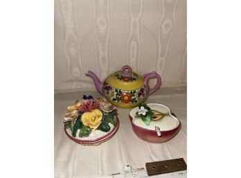 Vintage & Antique Ceramics