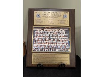 Mounted 1977 Dallas Cowboys Super Bowl XII 12 Team Photo