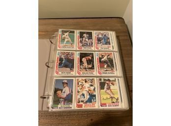 1982 Complete Set Topps Baseball Trading Cards & Book