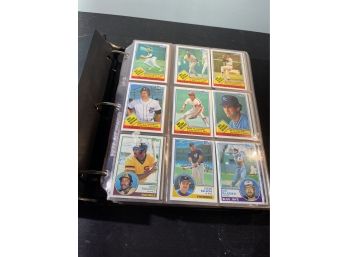 Book 1983 Topps Baseball Trading Cards