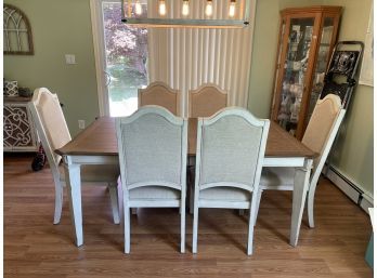 Expanding Farmhouse Style Dining Room Table With Six Chairs & Leaf