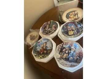Collectible M I Hummel Collectible Plates With Certificates