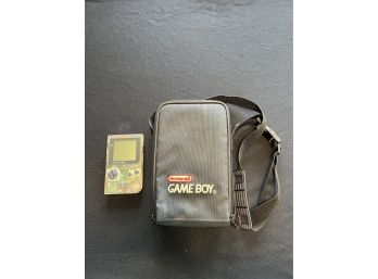 Vintage Gameboy Handheld Gaming System & Carrying Case