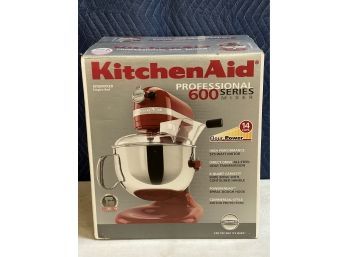 Kitchen Aid Mixer - Seems New