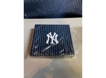 New New York Yankee Gift Set
