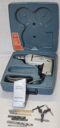 Vintage Black & Decker 7101 3/8'  Drill Kit