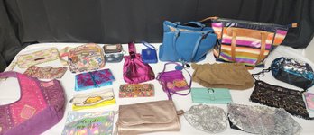 Many Purses For Your Daughter To Play With