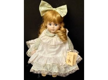 Victoria Impex Collectibles Musical Doll 1988