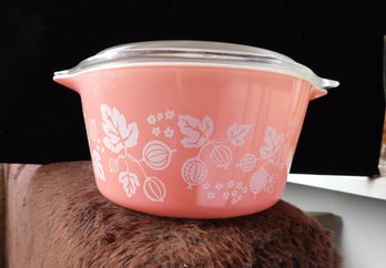 Pink Gooseberry Pyrex Dish 473 1 Quart With Lid