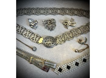 Vintage Cost Jewelry Lot