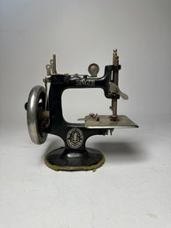 Miniature Singer Sewing Machine
