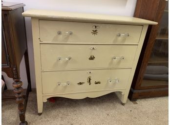 Cottage Pine Chest Of Drawers In Cream Paint