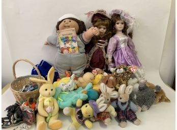 Cabbage Patch W/ Other Toys