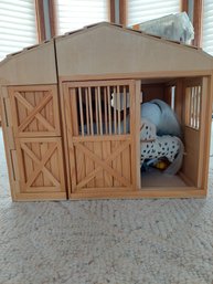 Melissa And Doug Folding Horse Stable