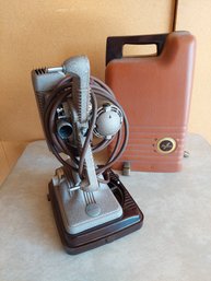 Revere Movie Projector With Carrying Case