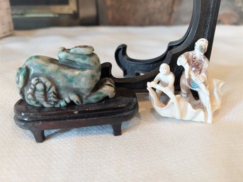 Jade Dog Small And Miniature Chinese Carving Father And Son