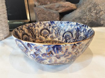 The Great Wall Chinese Blue And White Bowl With Gold Trim