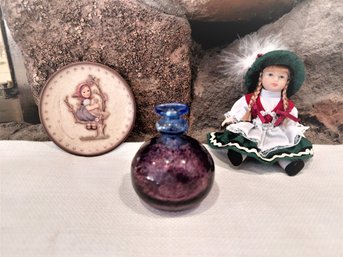 Kosta Boda Inkwell Hummel And Leonardo Porcelain Collection Doll