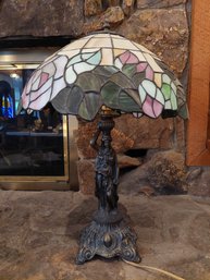 Tiffany Style Table Lamp With Bronze Colored Base