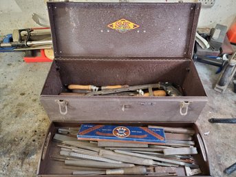 S-K Tools Toolbox And Contents- Chisels, Handsaws