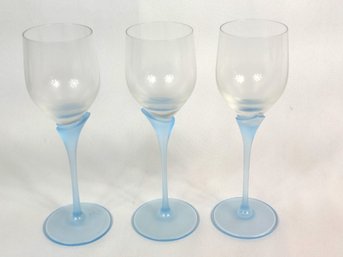 Elegant 3 Turquoise Crystal Wine Glasses