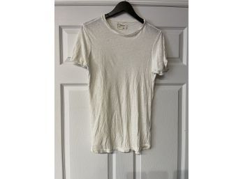 DISTRESSING HAS NEVER BEEN SO HOT! WOMENS CURRENT/ELLIOT LOT 001 T-SHIRT SIZE 2
