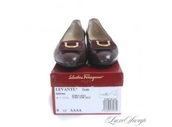 SALVATORE FERRAGAMO MADE IN ITALY WOMENS OXBLOOD LEATHER SUEDE AND GOLD GANCINI FLAP LOW HEEL SHOES 8.5 AA