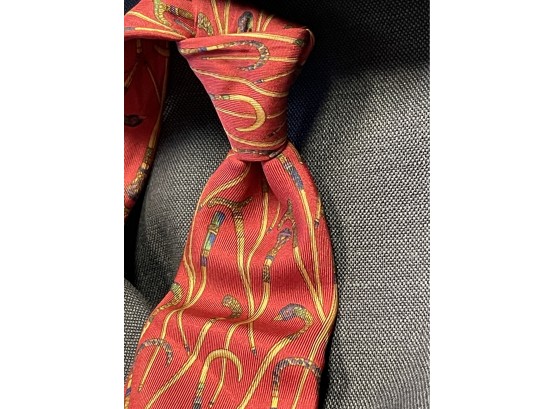 YOULL BE CANED IF YOU DONT BID!! SALVATORE FERRAGAMO MADE IN ITALY RED PRINTED CANE SCARF PRINT SILK TIE