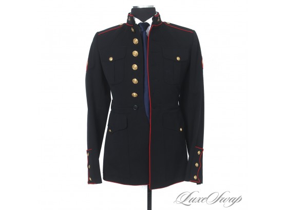 NEAR MINT AND ORIGINAL VINTAGE MENS UNITED STATES MARINES DRESS BLUES JACKET WITH LANCE CORPORAL PATCH