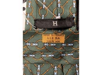 MADMEN ON THE RANCH!! AUTHENTIC AND VINTAGE HERMES MADE IN FRANCE GREEN HORSEBIT STRIPE SILK TIE 612SA