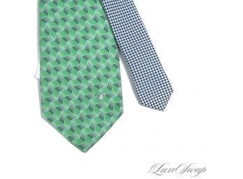 AUTHENTIC VERSACE MADE IN ITALY RECENT $150 VIBRANT GREEN TROMPE L'OEIL STEPPED WAVE MENS SILK TIE